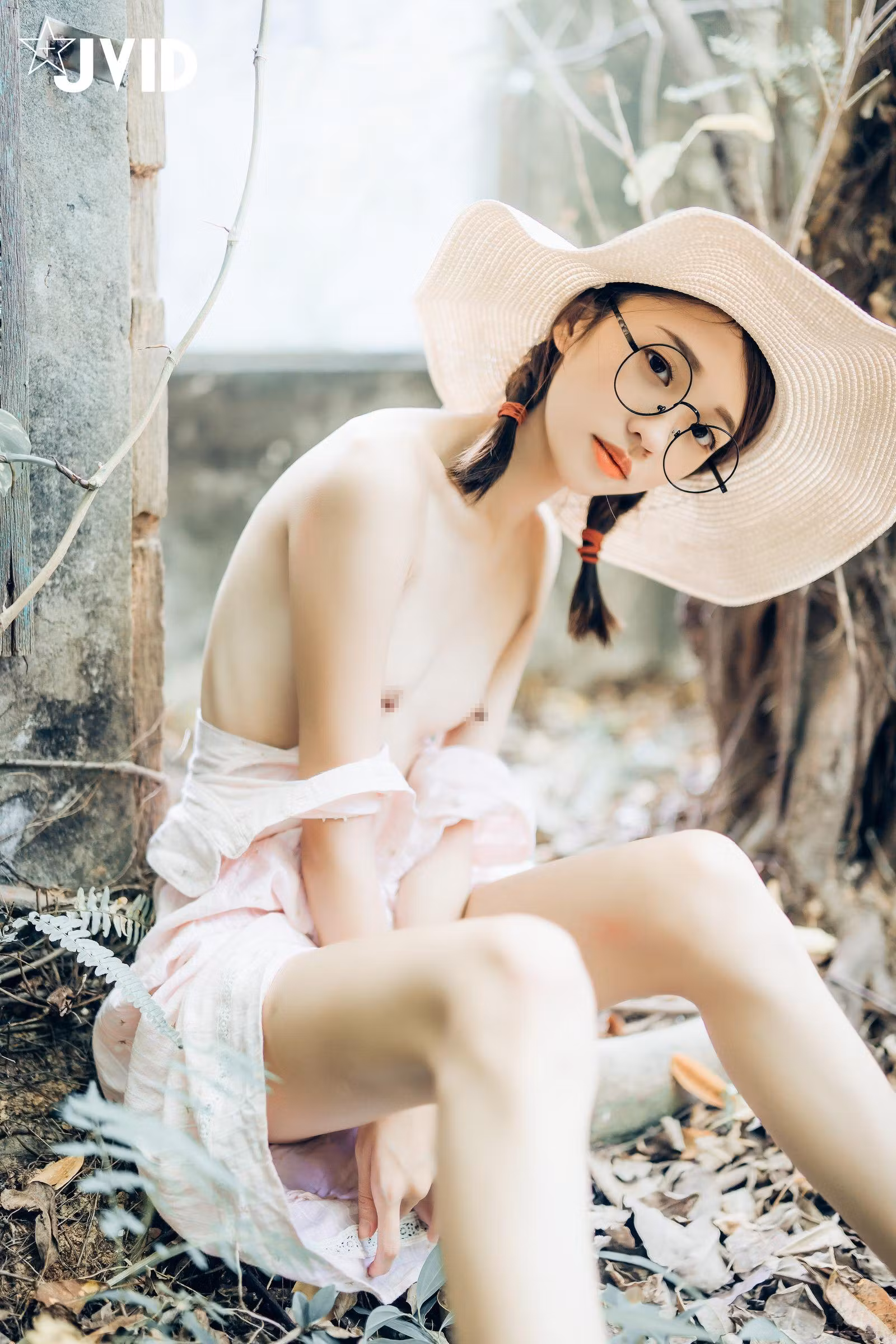 JVID妍妍抓精虫的小女孩全套高清图片打包下载